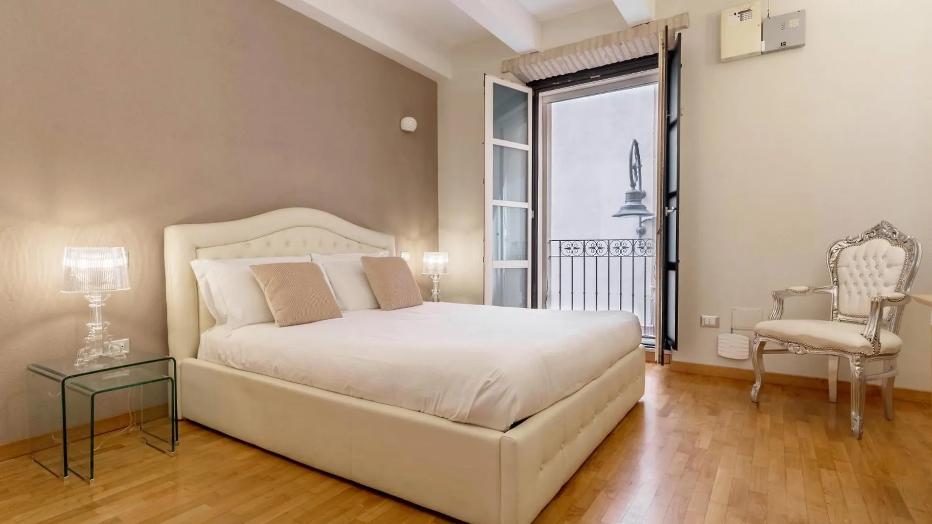 بيت ضيافة Martini Rooms Castello كالياري